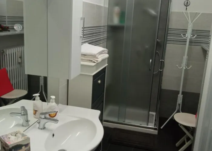 Il Terrazzo Nocleg ze śniadaniem Pollone